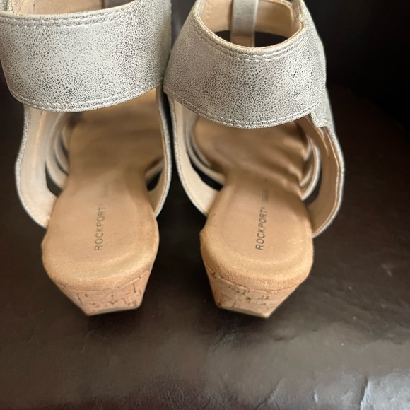 Gladiator sandal metallic gray. - Picture 3 of 5